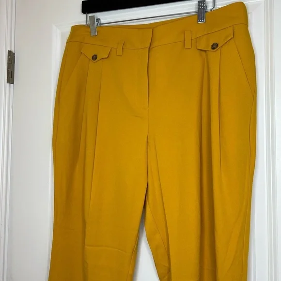 𝅺New York and company pant - Picture 3 of 10